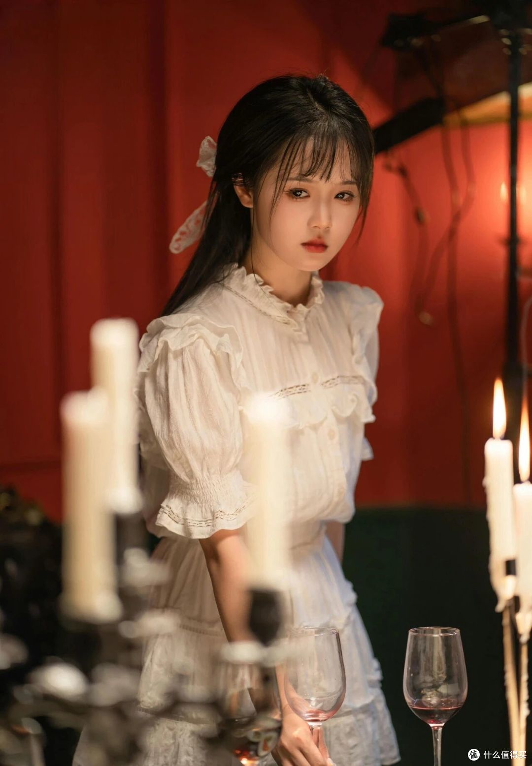 从好莱坞到横店,外国演员飞来拍短剧,又被AI送走了