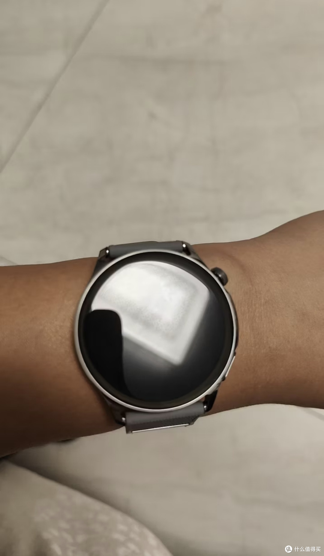 OPPO Watch S2山影灰佩戴体验