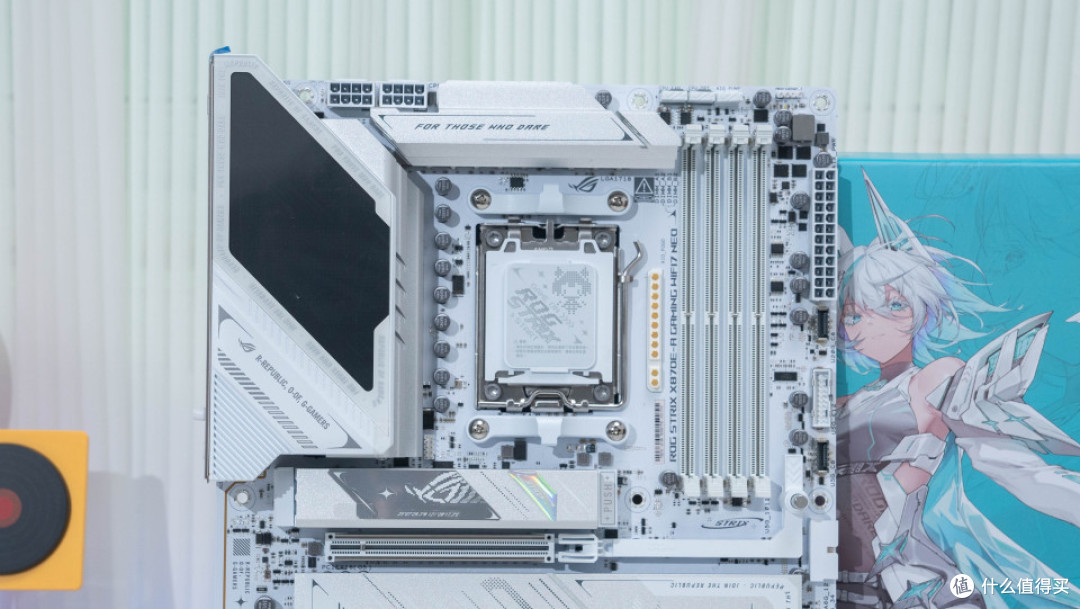 华硕X870E吹雪NEO+七彩虹5080白火神+X400CG:无A柱海景房装机