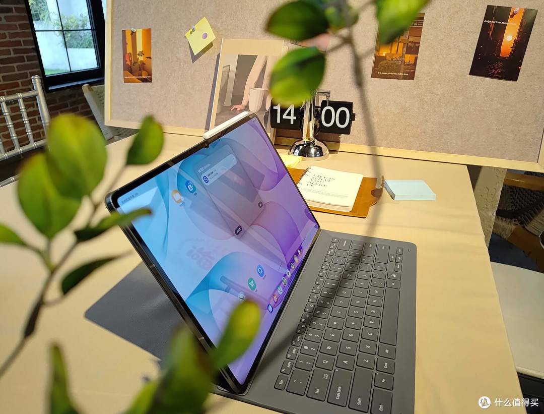 14.6寸！不卷小屏玩大屏，三星Tab S12系列怎么敢