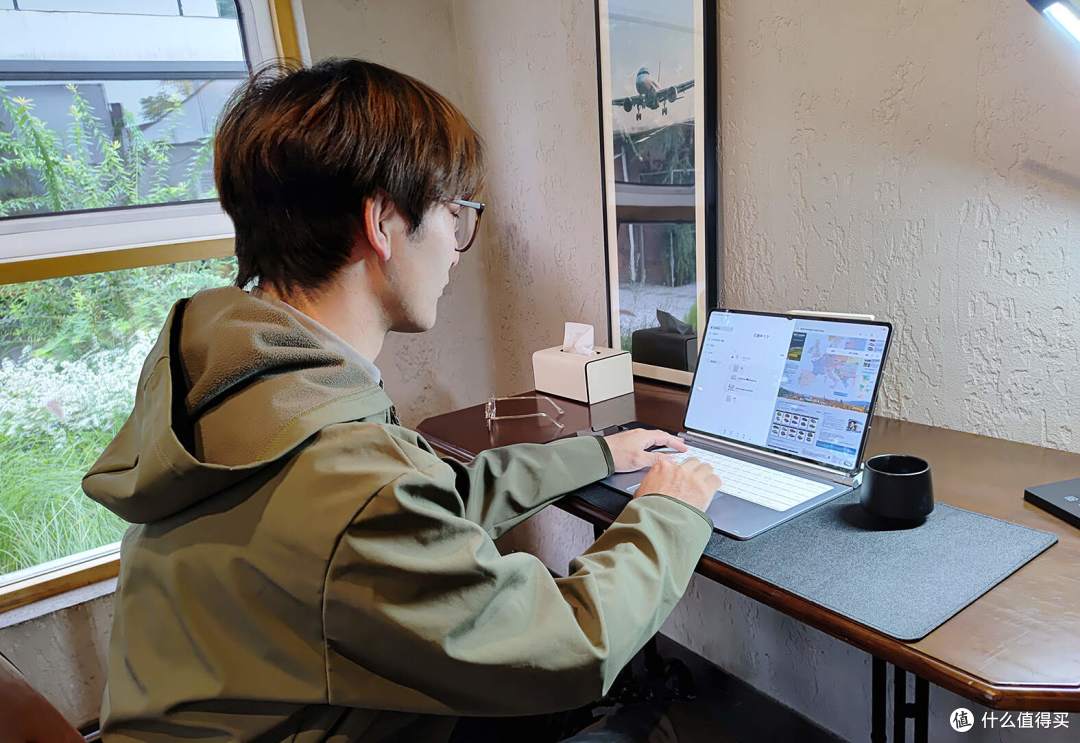 14.6寸！不卷小屏玩大屏，三星Tab S12系列怎么敢