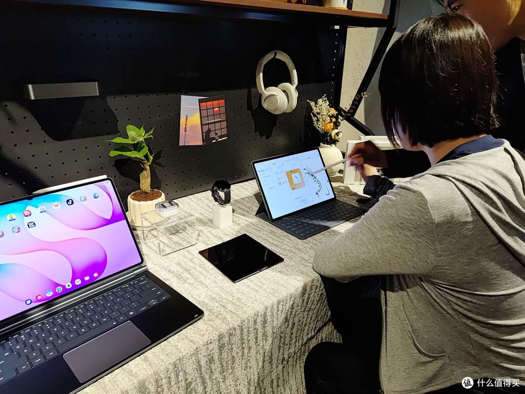 14.6寸！不卷小屏玩大屏，三星Tab S12系列怎么敢