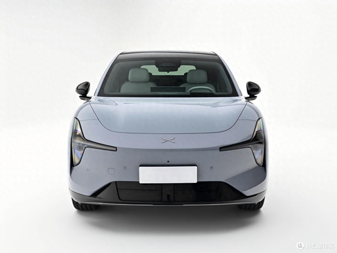 小鹏MONA L05开启预售!定位中型SUV,纯电增程双动力,16.98万起