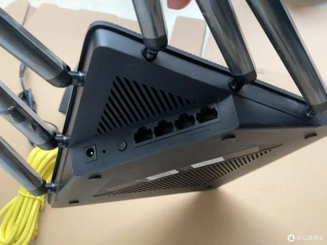 卧室信号一格?闲鱼大量涌入TP-LinkWDR7660,花28块立马全屋满格
