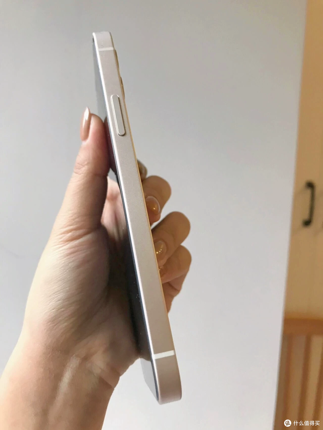 带锁iPhone 12二手306元,当拆件机都费劲,居然引得2万人围观