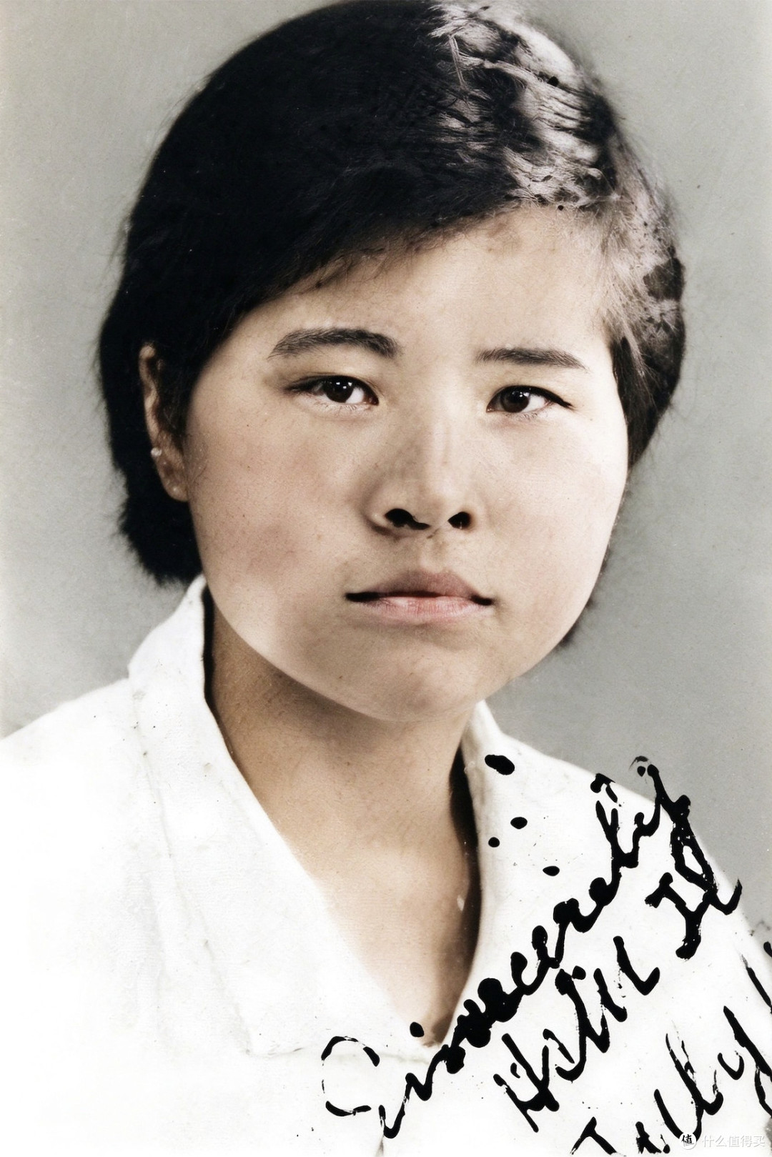 1940年4月26日,24岁的她怀着身孕冲向敌阵,再没回来