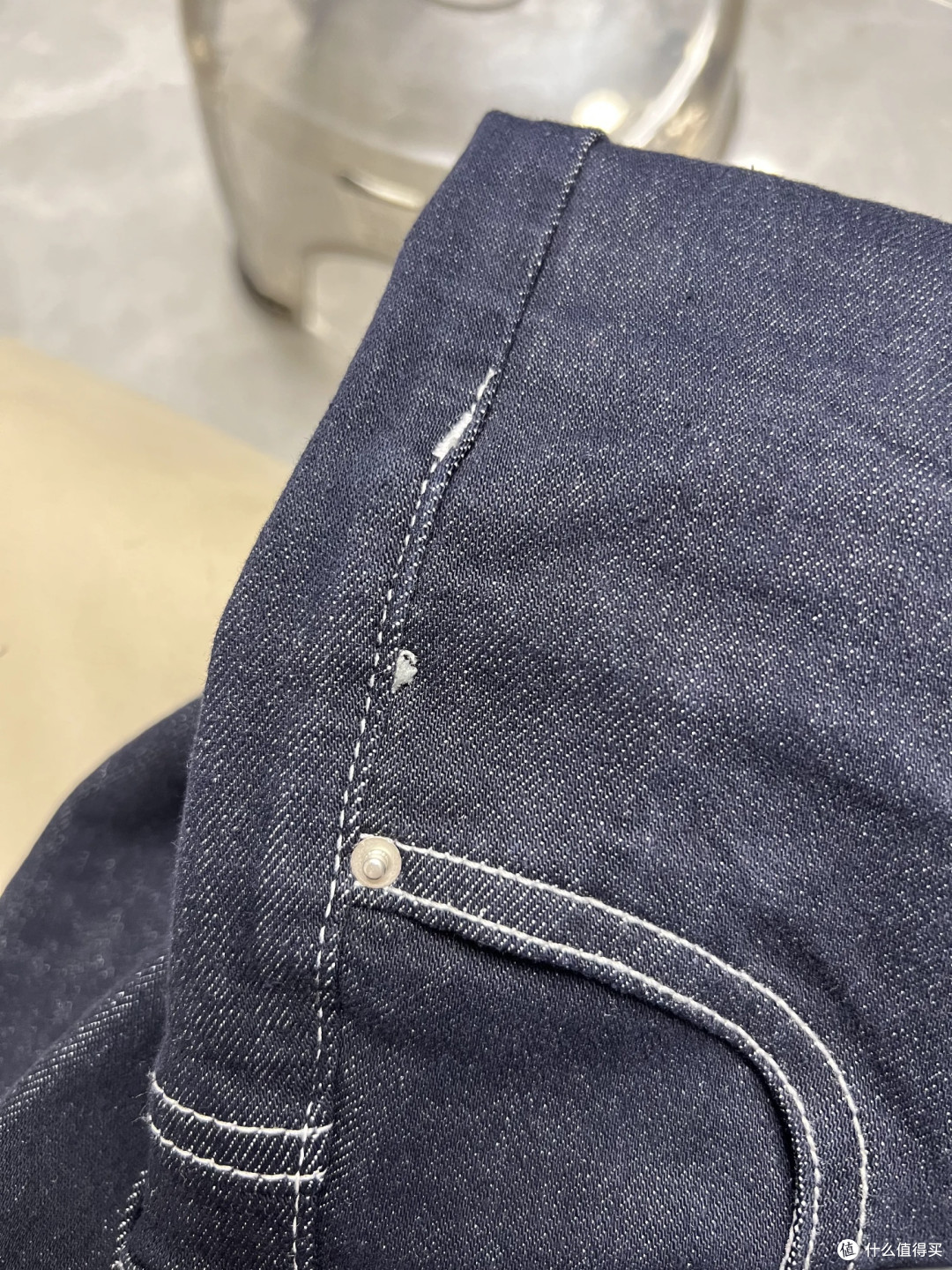蛮腰纪丹宁蓝翻盖后袋加绒牛仔裤秋冬拖地长裤实测
