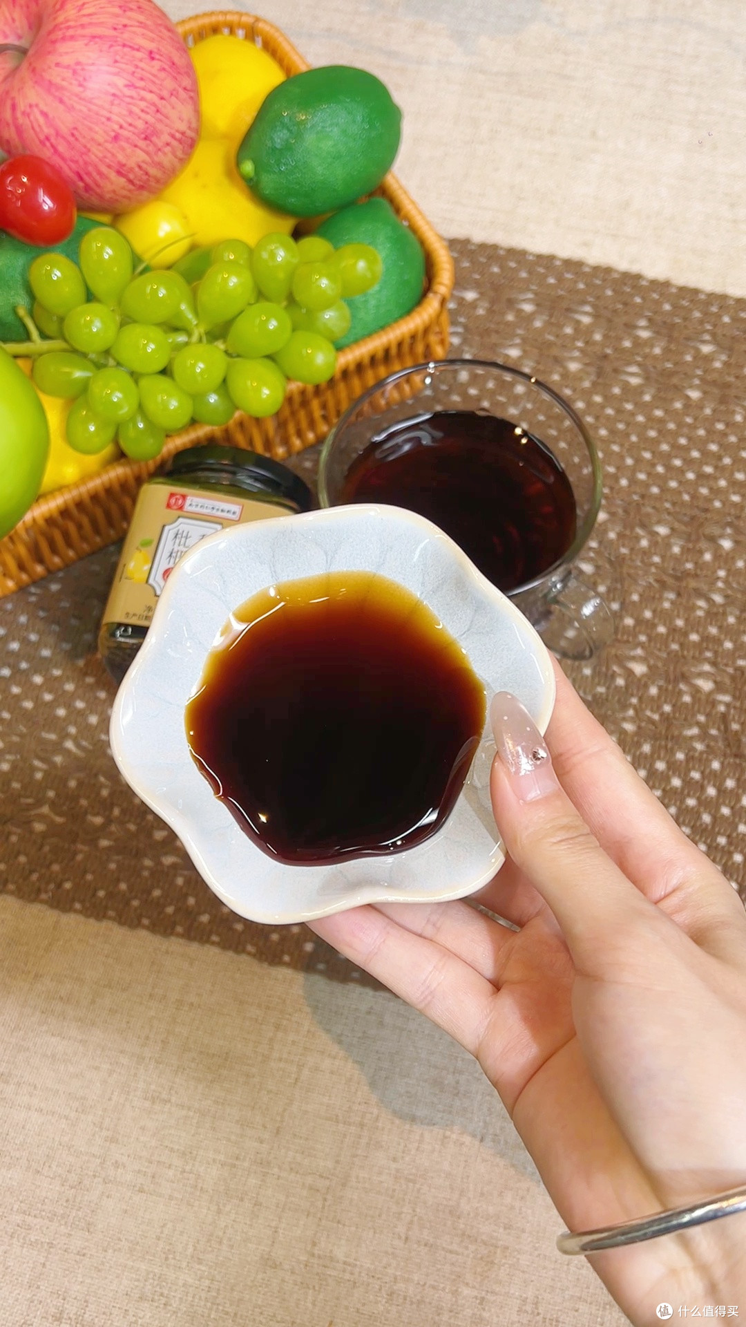 秋梨膏蜂蜜梨枇杷叶玉竹百合玫瑰菊花甘草
