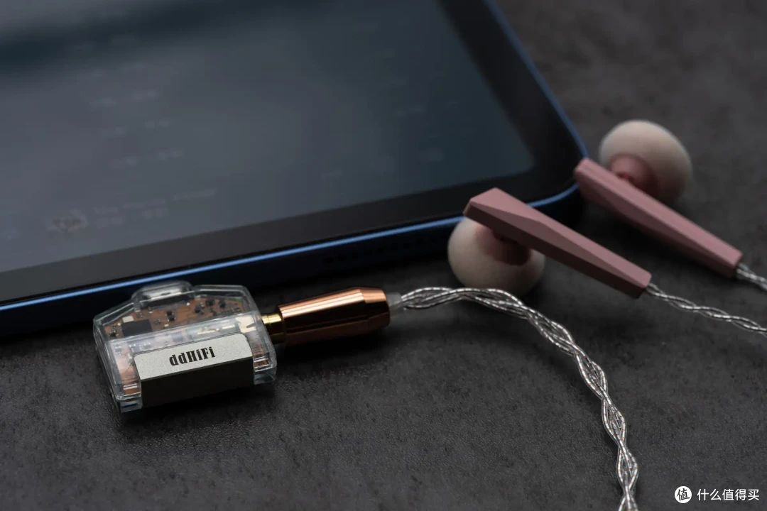 聊ddHiFi新款TC35、DJ44Air/AL:透明轻量HiFi范