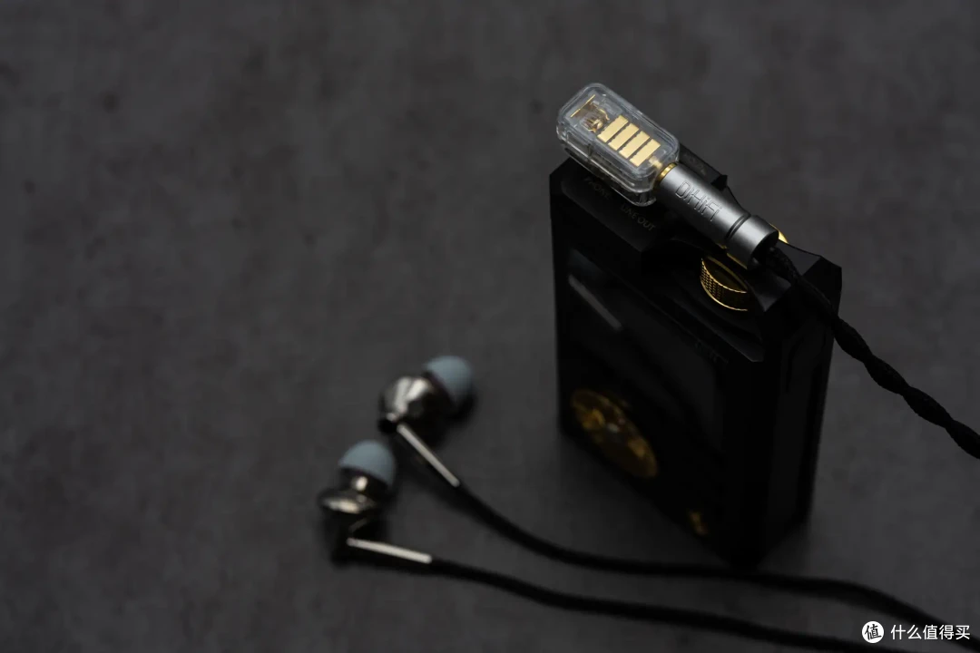 聊ddHiFi新款TC35、DJ44Air/AL:透明轻量HiFi范