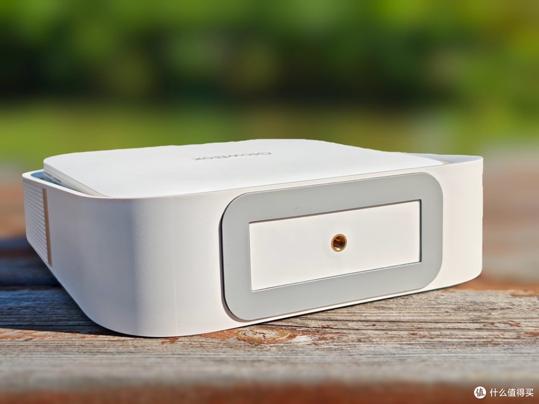 GlowBox小光盒R1体验:百元便携投影,租房党宿舍神器