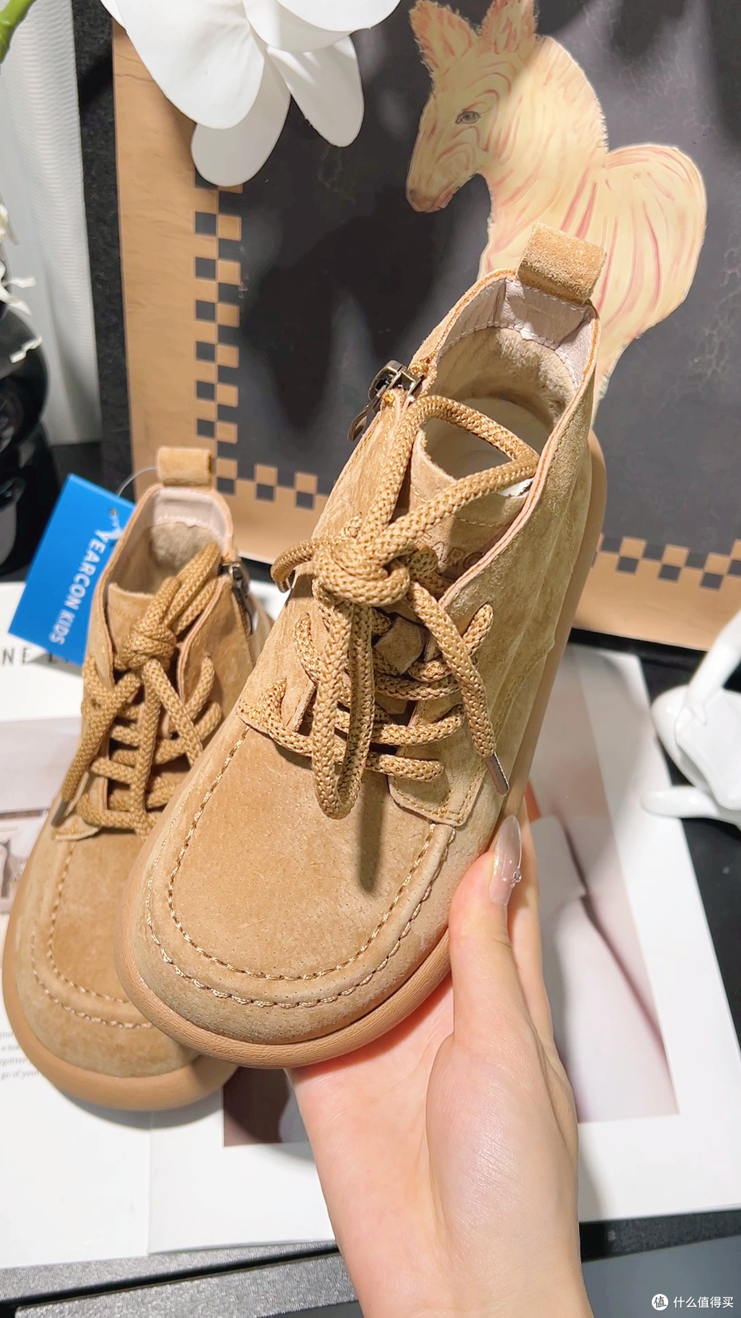 加绒女童短靴保暖与轻便如何兼顾