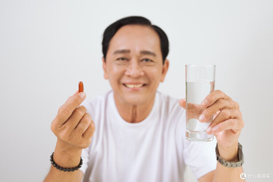 小小维生素B12,或可改善老年人5大健康问题!建议提早了解