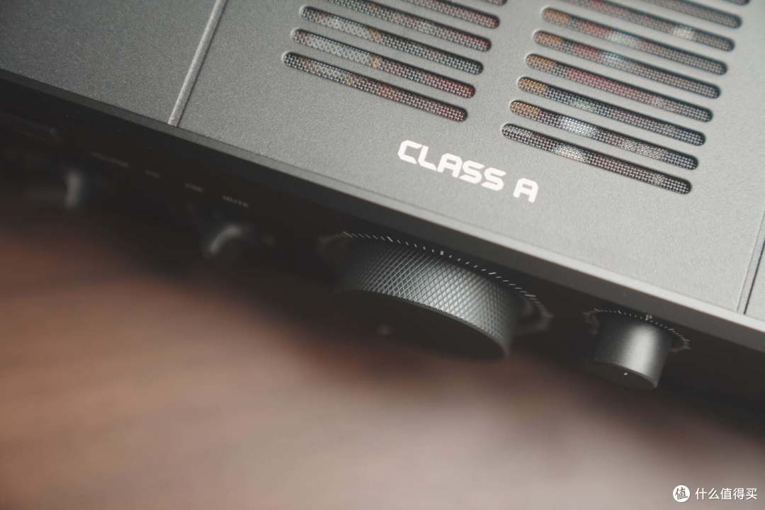 很暖，很劲，好听——聊聊飞傲CLASS A桌面耳机放大器