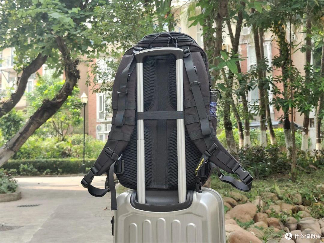 机能风实用派,耐造又能装!奈特科尔BP24双肩包短途通勤都能打
