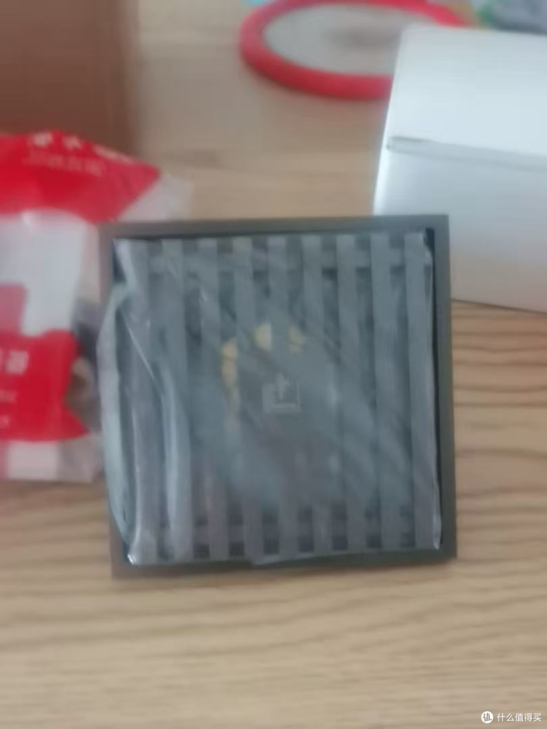 潜水艇铜地漏淋浴区选U型还是T型