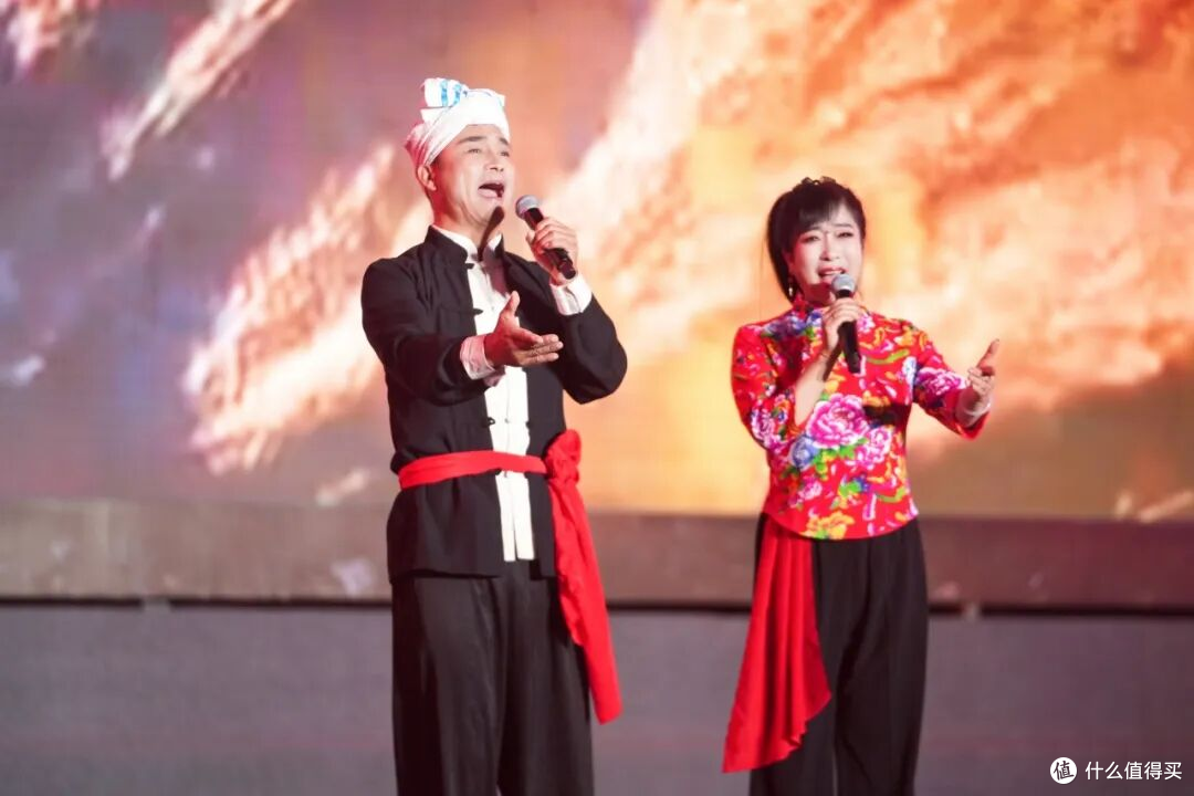 重磅同台！周发猛携弟子唱响《我生在中国》，聆听震撼民族之声