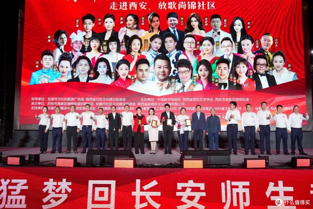 重磅同台！周发猛携弟子唱响《我生在中国》，聆听震撼民族之声