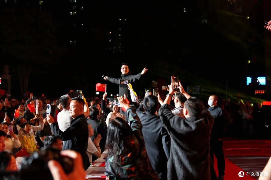 重磅同台！周发猛携弟子唱响《我生在中国》，聆听震撼民族之声