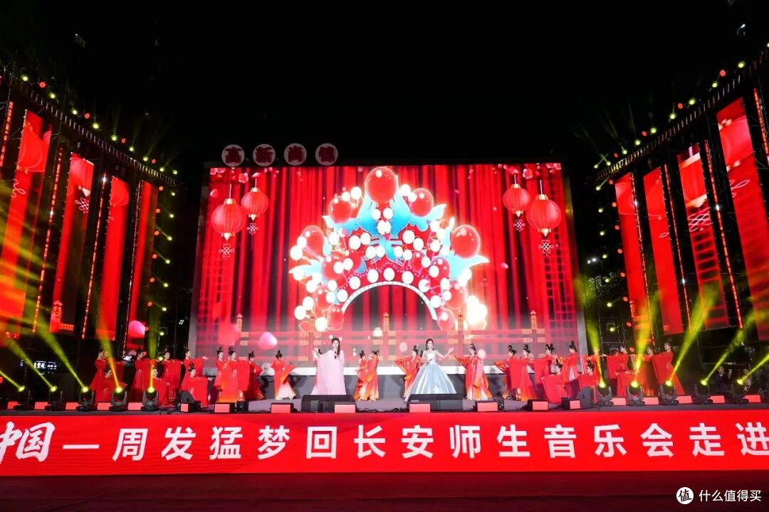 重磅同台！周发猛携弟子唱响《我生在中国》，聆听震撼民族之声