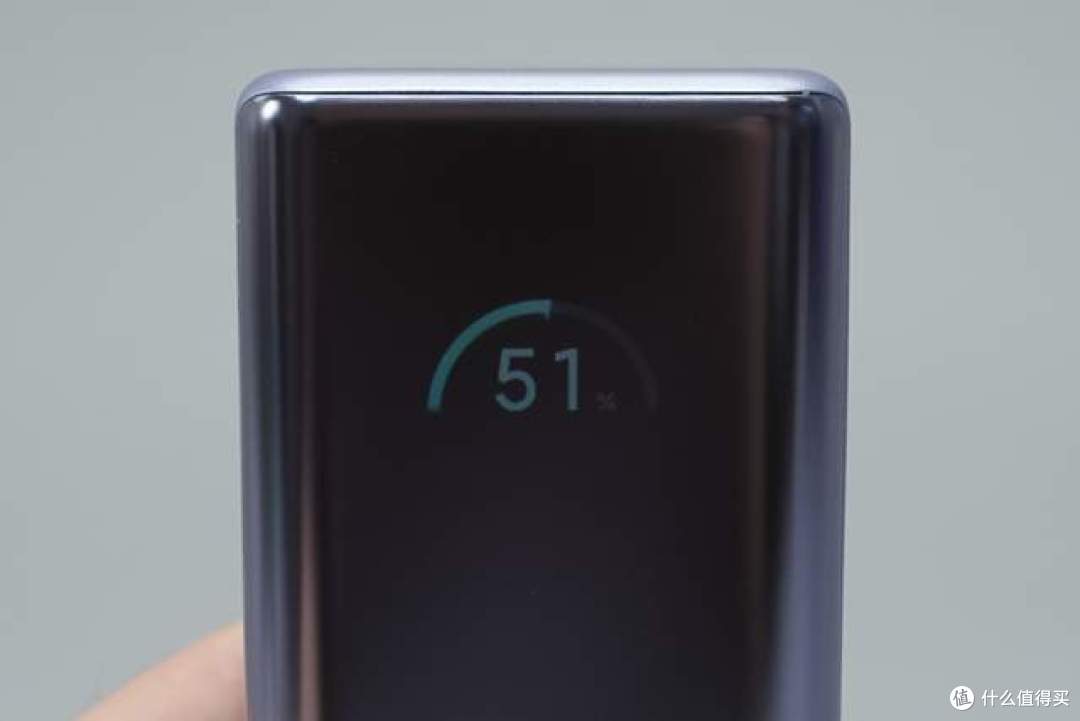拆一款奥海代工小米55W智能数显伸缩线充电宝