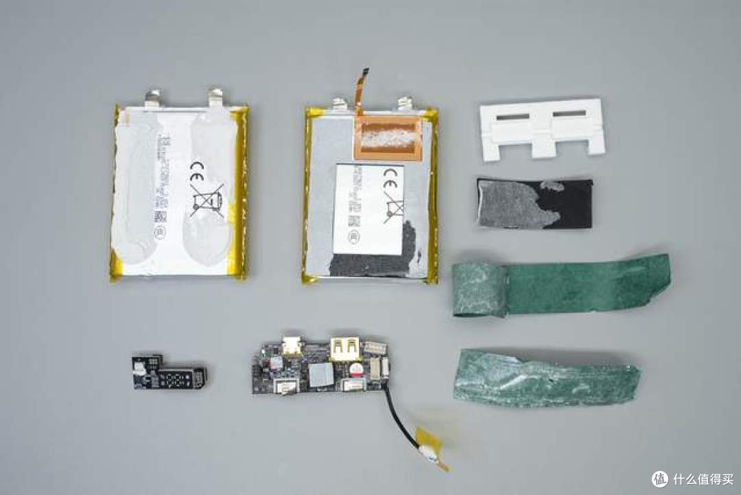 产品数据全透明,拆开倍思新款45W新国标充电宝,看看产品用料