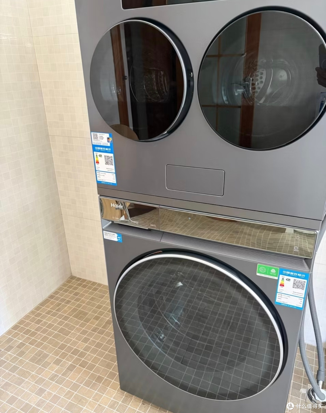 海尔云溪CP筒洗烘套装实测：大件床品与羽绒服护理效果对比