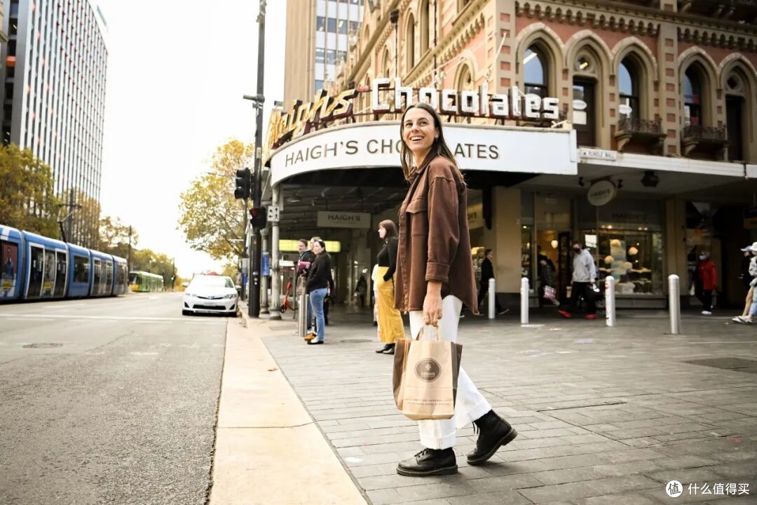 ● Rundle Mall, Adelaide, South Australia  📷 / © Tourism Australia