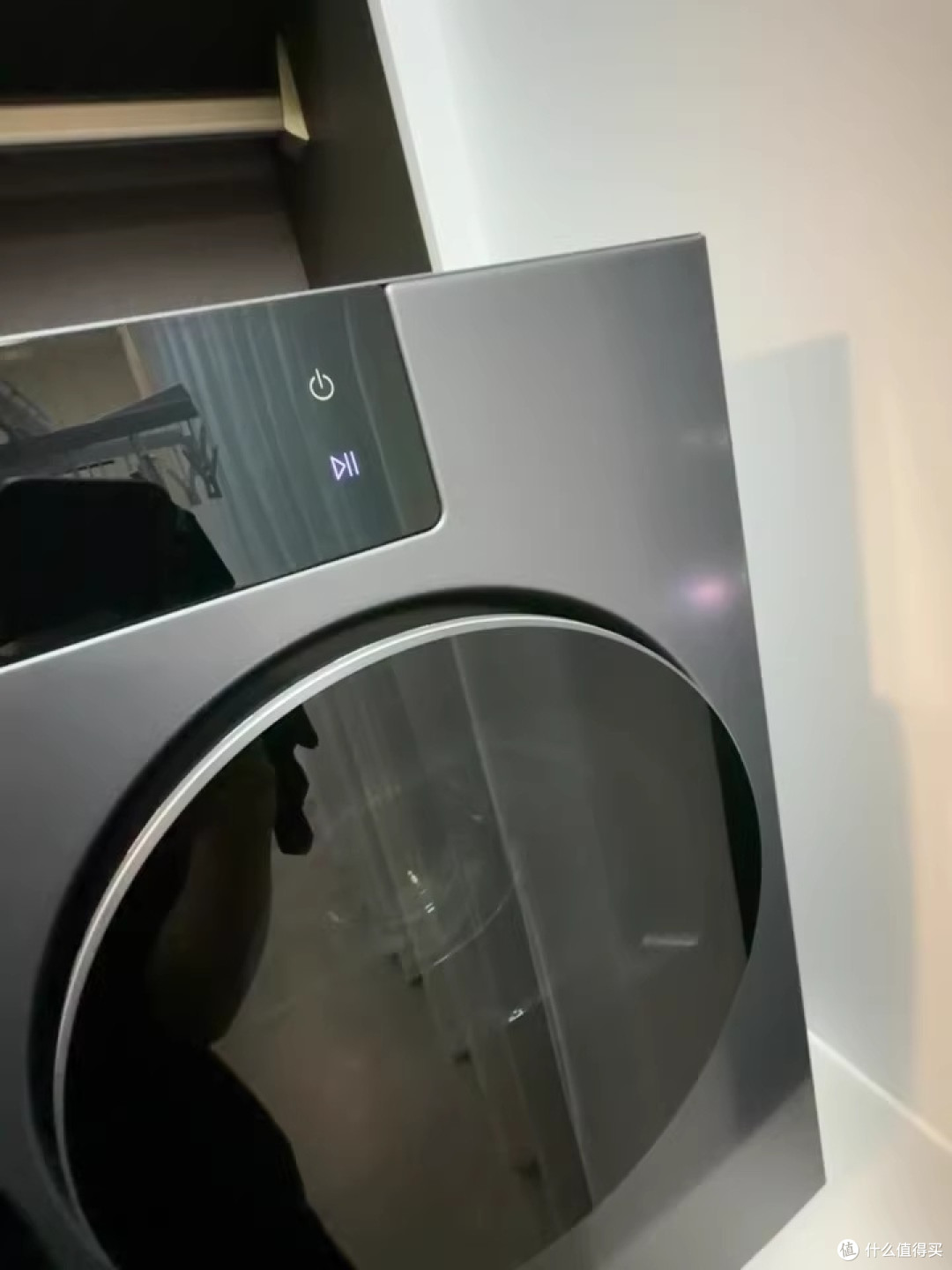 把贴身衣物交给双筒后，阳台终于不堆半成品