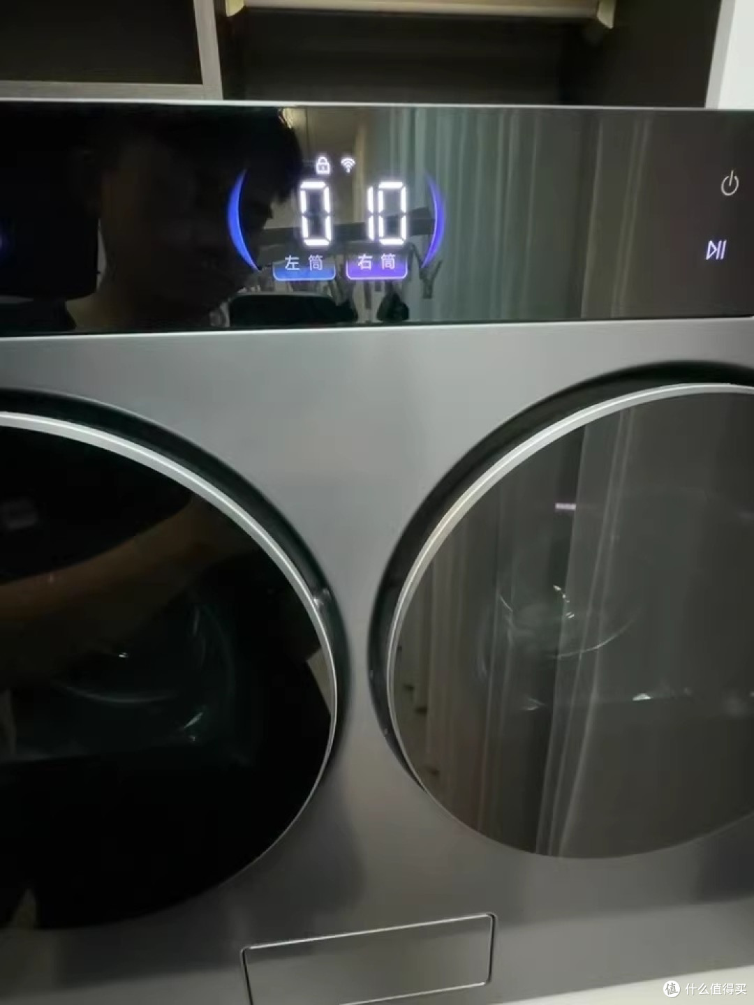 把贴身衣物交给双筒后，阳台终于不堆半成品