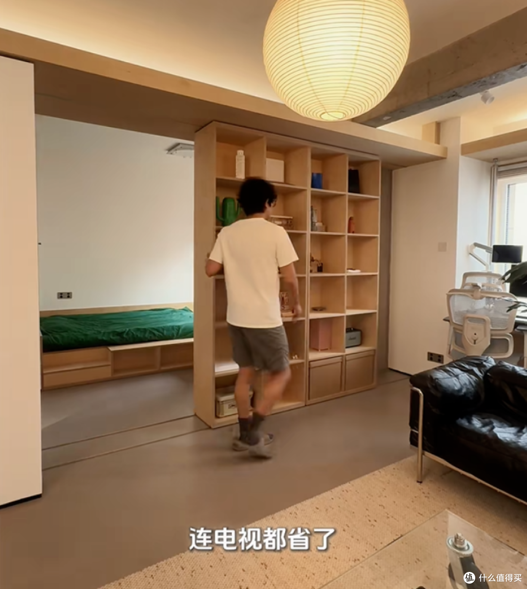 再次被年轻人的反骨设计惊艳到！原来装修还能这么做，又香又实用