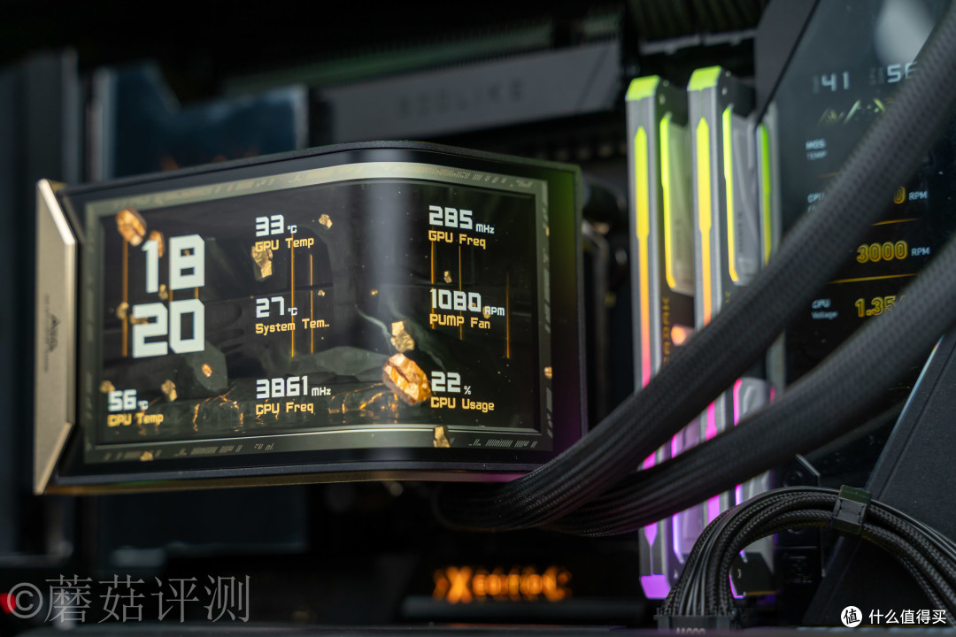 水冷还能怎么卷?上裸眼3D!微星MEG CORELIQUID E15 360超神水冷
