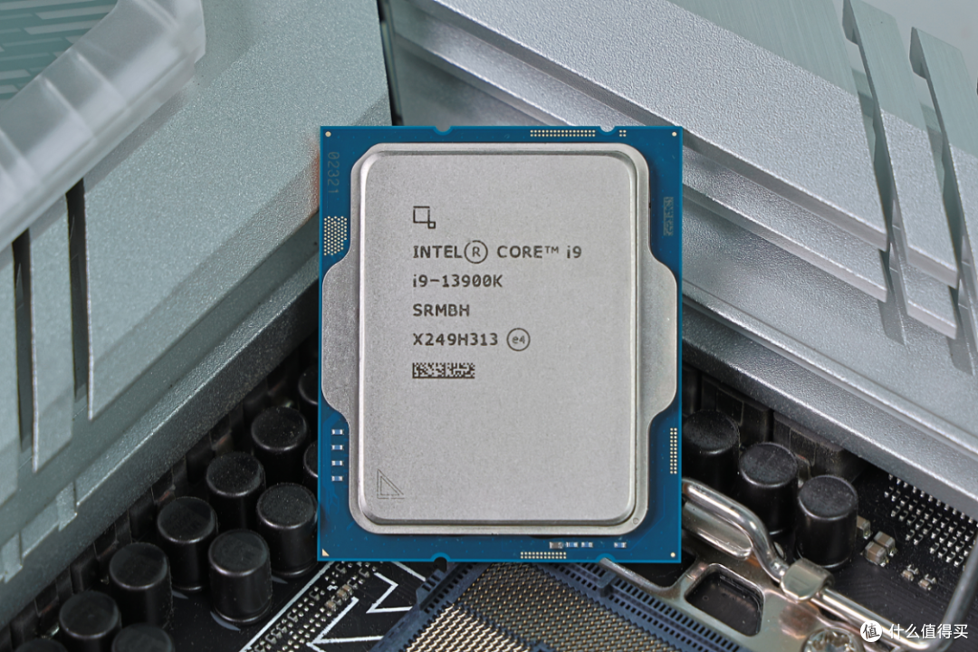 2W预算捡漏拼出来的低调高配主机:13900K+5070Ti+48G大内存