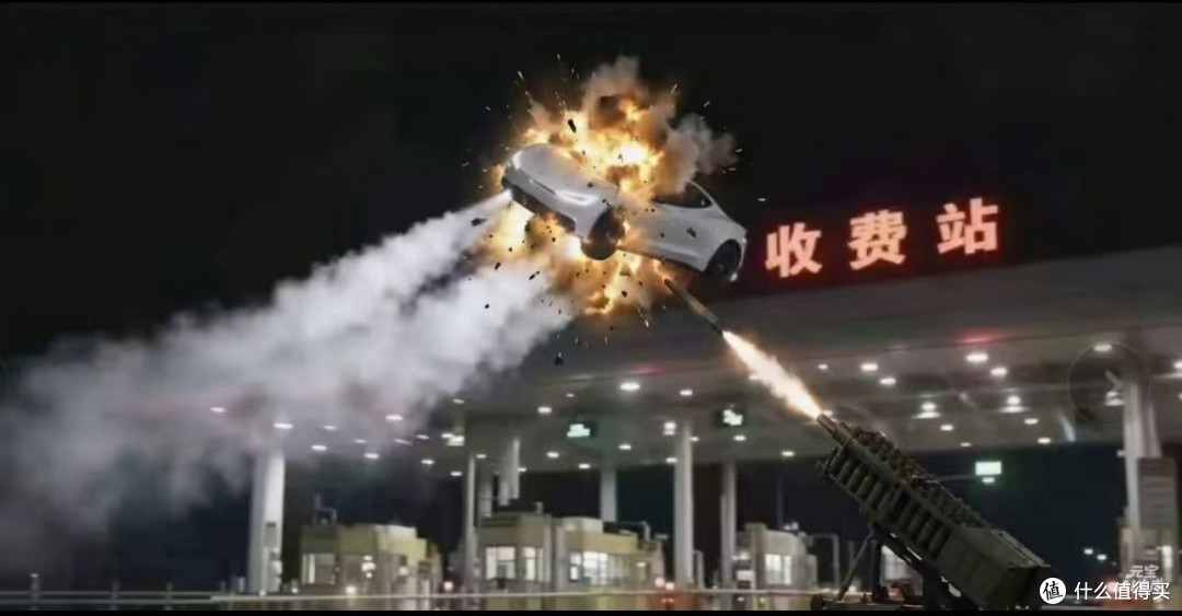 脑洞封神!特斯拉闯收费站,各种拦截手段齐上阵