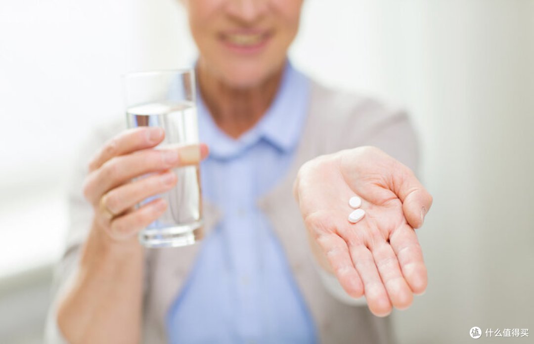 老年人补充叶酸或有6大益处,0.4mg和5mg选哪种?请为家人转存