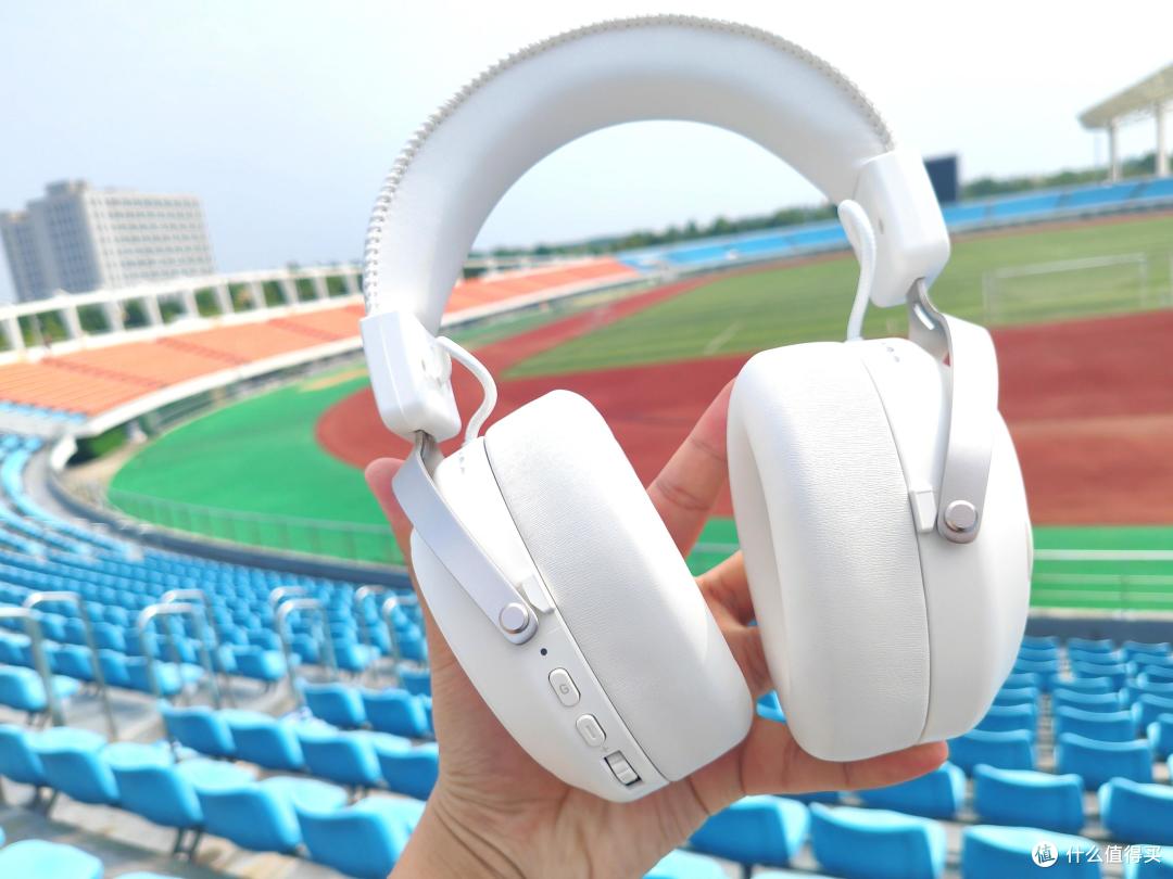雷柏VE3电竞耳机!换电如换弹秒满血+7.1声道,开黑畅玩永不断联