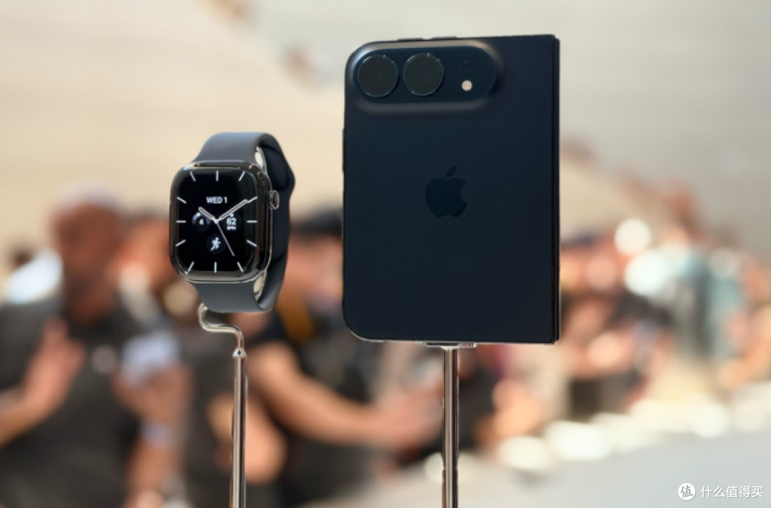 iPhone Duo 溢价从 5.8 万暴跌至 7000,黄牛彻底被浇冷水。