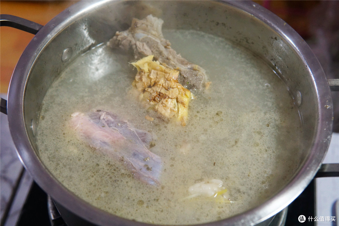 老传统"羊通阳" ,重阳节这样煮一碗长寿面,暖身暖胃又讨彩头