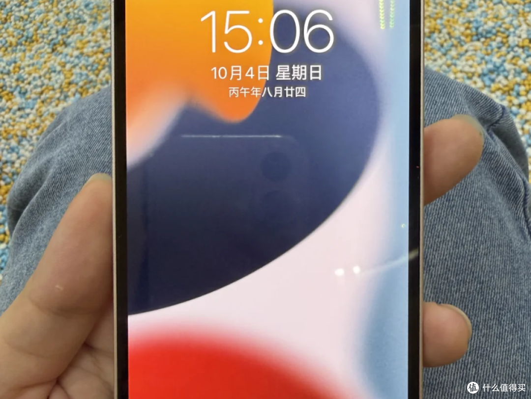 男生买手机看性能,女生买手机看颜值?真正的区别,远不止这些