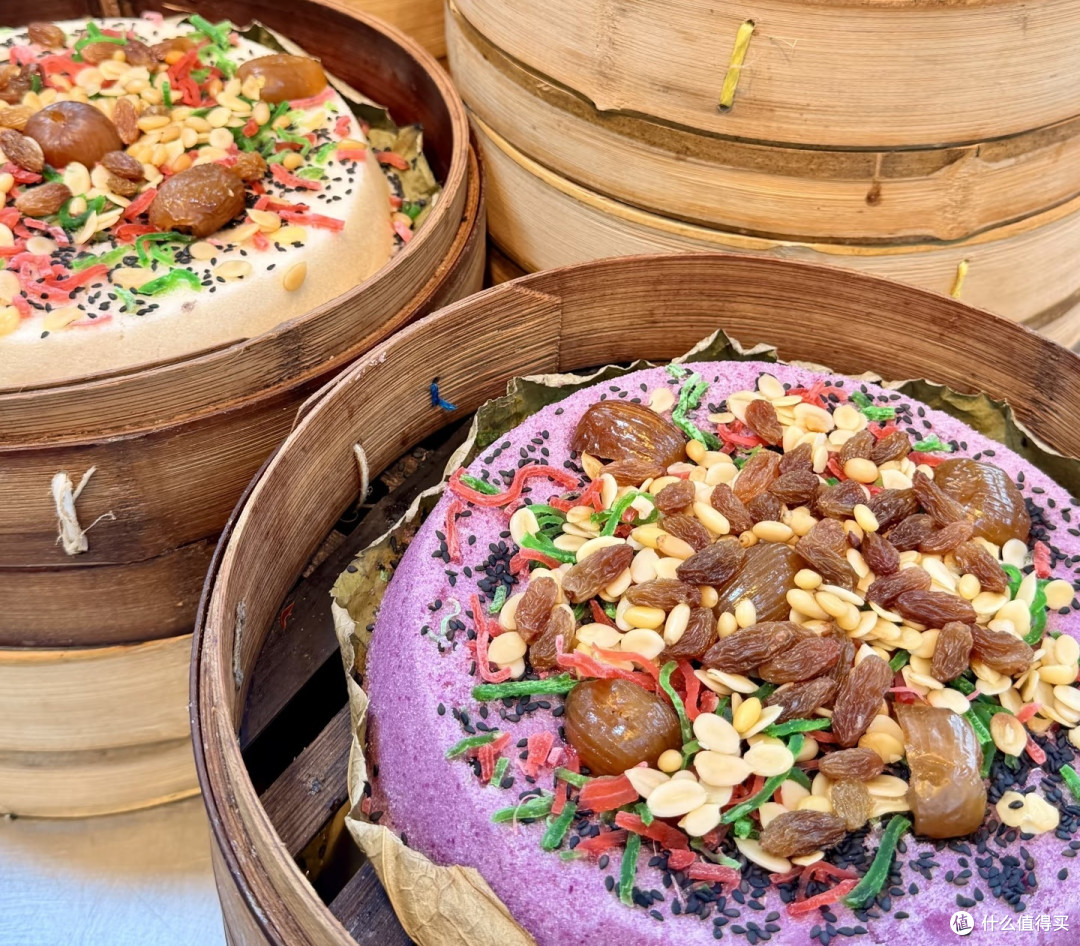 秋日重阳敬老怎么吃?重阳糕、菊花酒、秋蟹,到底怎么吃才健康?