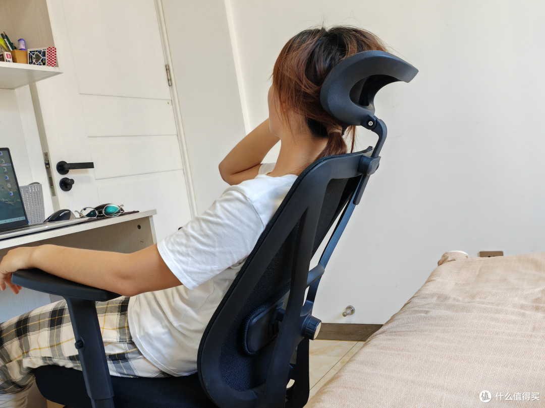 399 元工学椅的护腰,是真功夫还是话术?夏草木Fit-CC 一周实测