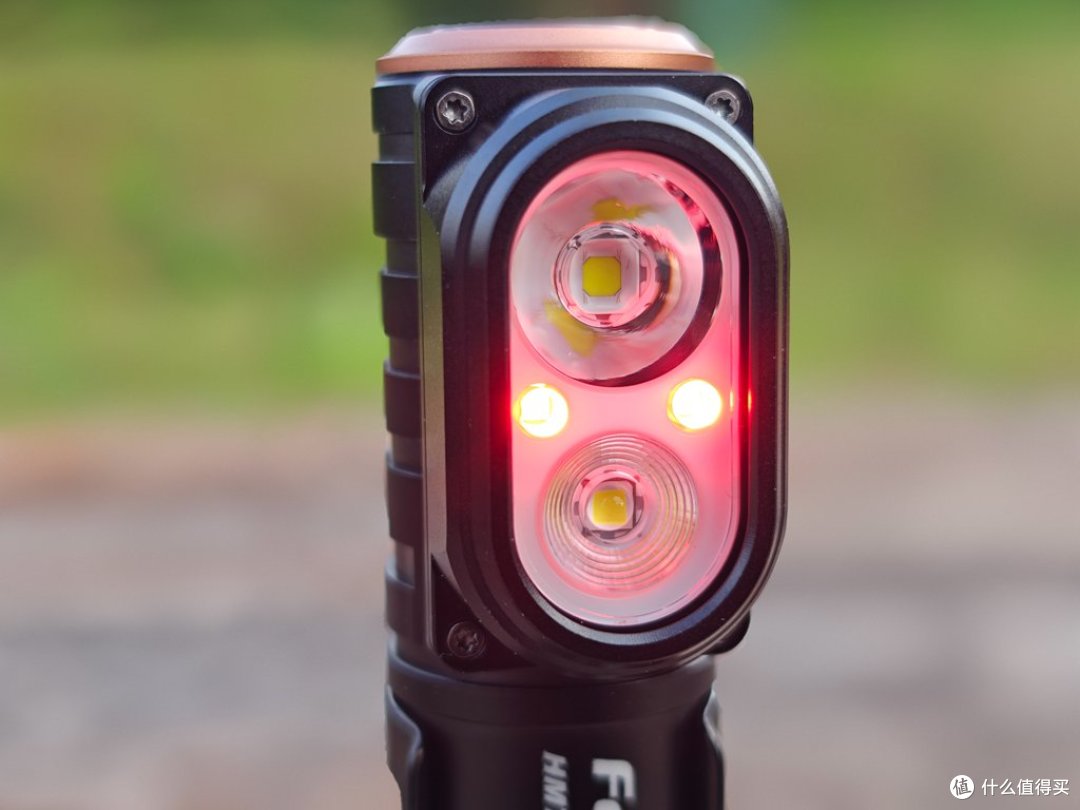 三光源一灯多用,菲尼克斯HM71R V2.0作业头灯多场景体验