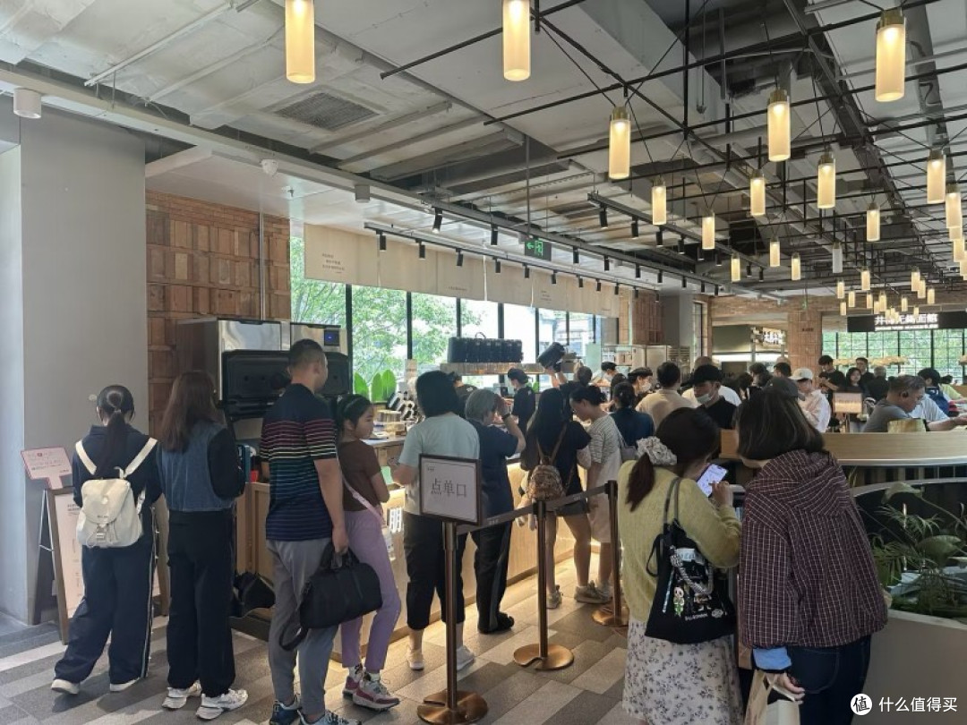 一家手作茶饮品牌的「加速度」长跑:太犇牛 60+ 新店齐发