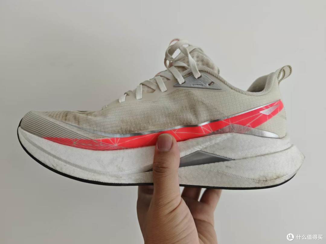 600块Kayano 33上脚 聊聊和Nimbus 28的不同