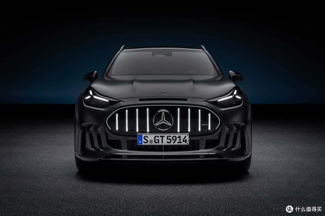 起售价85万,专打保时捷卡宴,奔驰发布全新AMG GT SUV