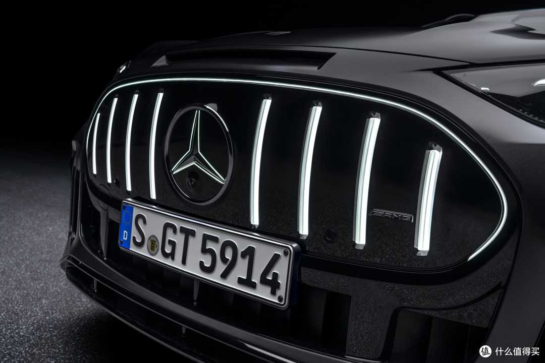 起售价85万,专打保时捷卡宴,奔驰发布全新AMG GT SUV