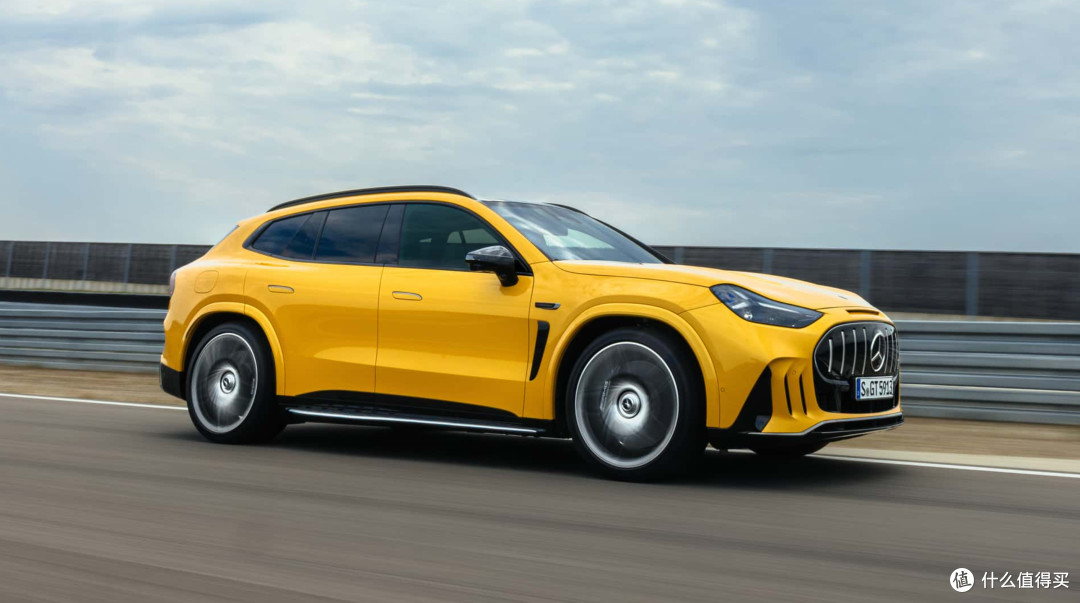 起售价85万,专打保时捷卡宴,奔驰发布全新AMG GT SUV