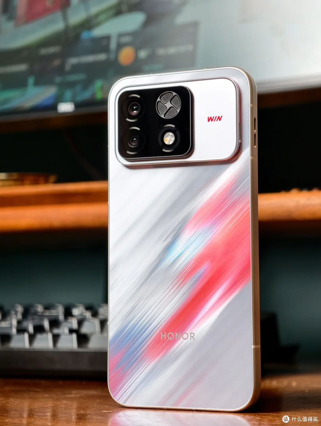 5499元!荣耀WIN2提前“放价”:10100mAh+双风扇,游戏党直接冲