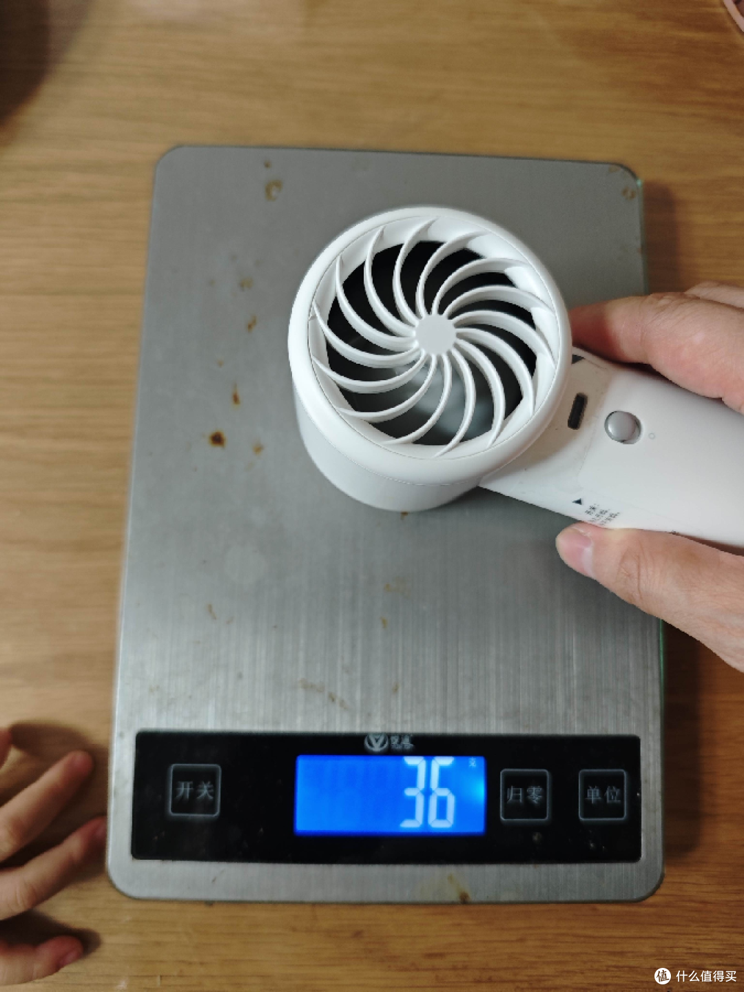 小米最大100档风力反而是最小的，风力36g