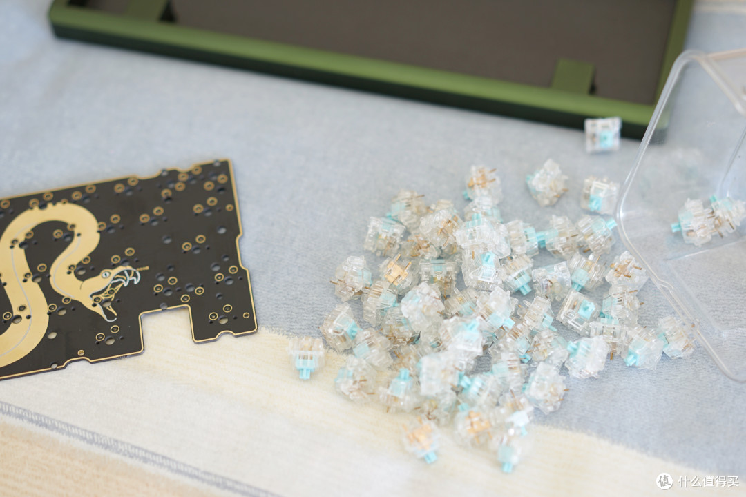 颠覆认知！这把Snake60，重新定义60配列客制化颜值上限